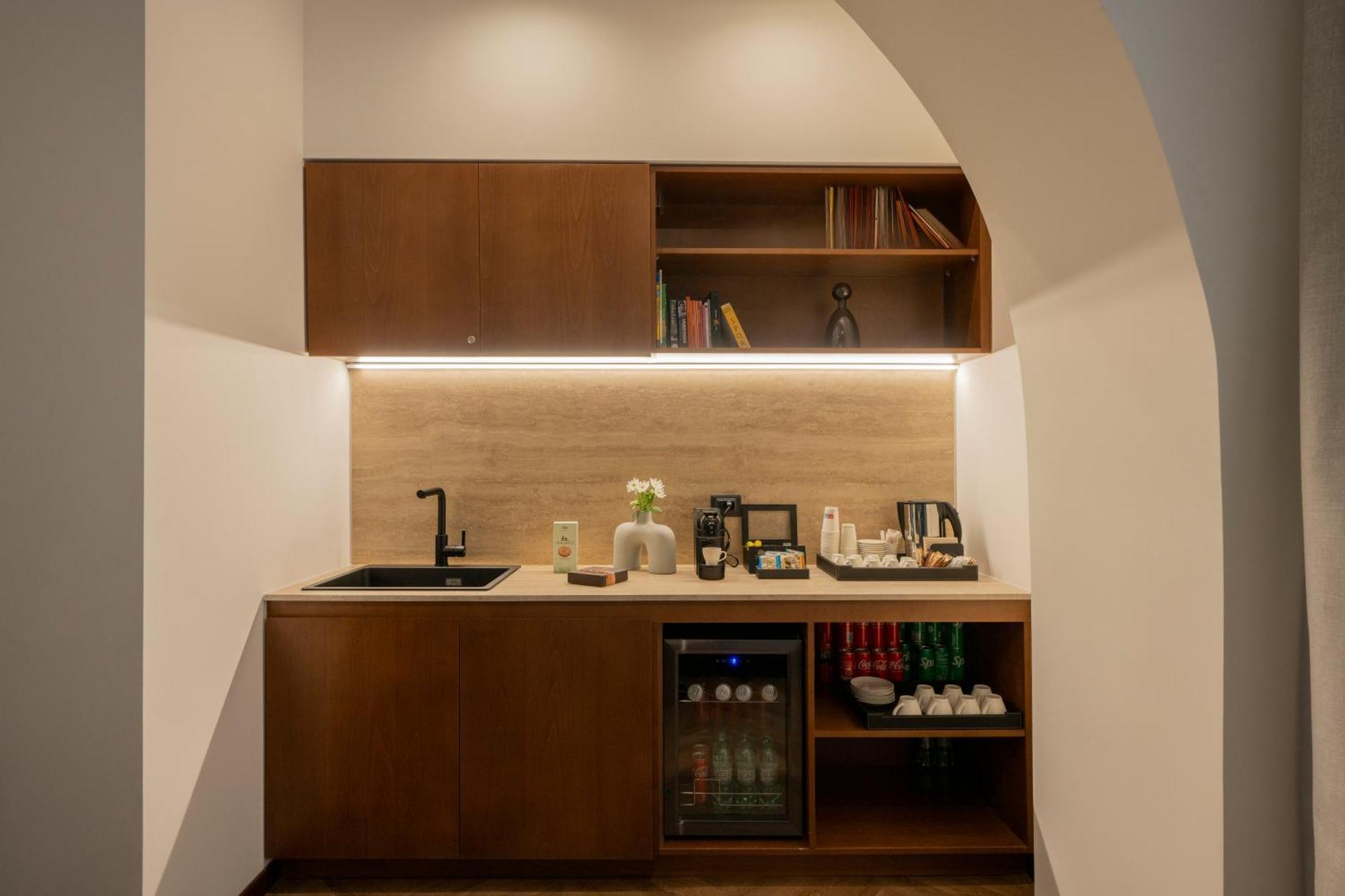 Boutique Hotel Piedra Rome City Centre Kültér fotó