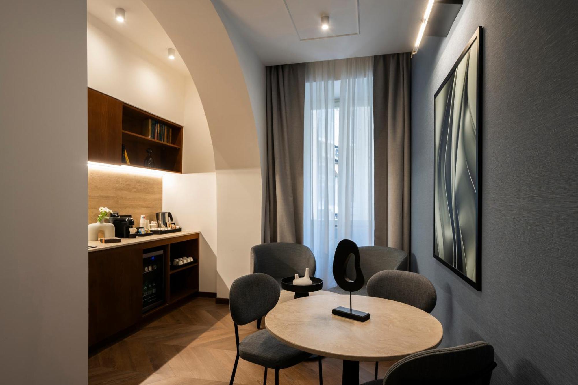 Boutique Hotel Piedra Rome City Centre Kültér fotó